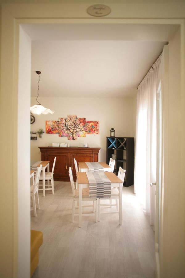 Melograno Rooms B&B Brogliano Eksteriør bilde